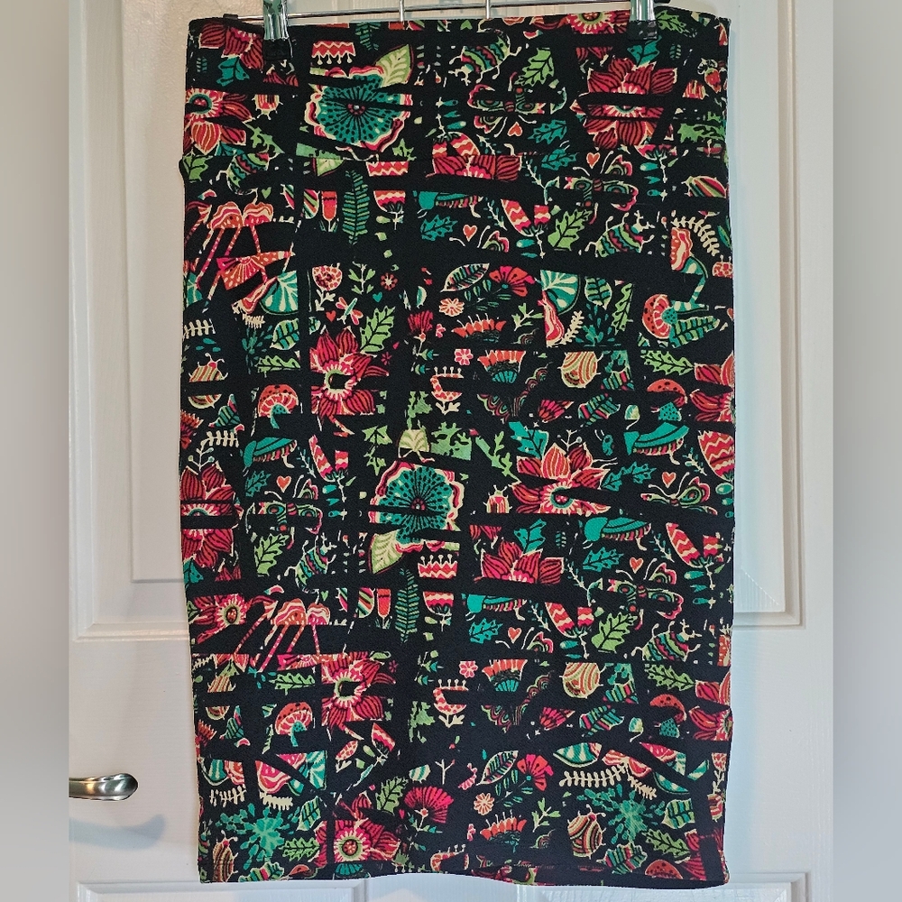 LulaRoe Tropical Floral Black Pencil Skirt Women's Sz M
